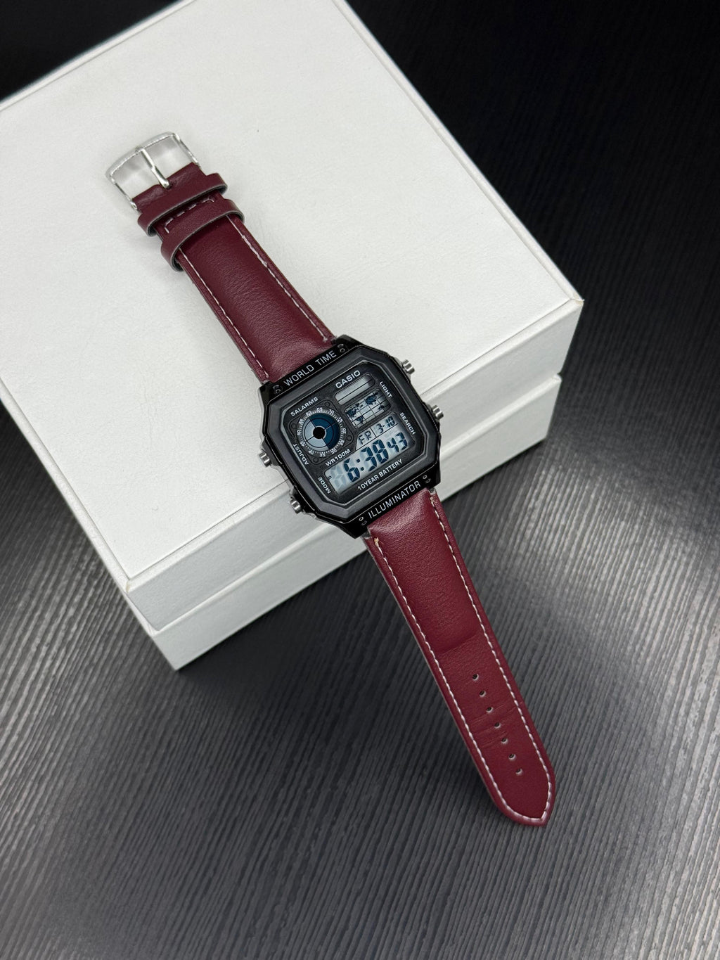 Premium Leather Look watch